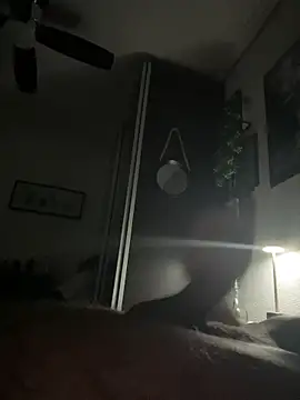 Snapshot of Cartas4414 chatting on February 7, 2026, 3:43 am Cartas4414 online show from February 7, 2026, 3:43 am