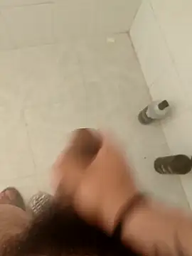 Snapshot of pitoduroparati chatting on November 28, 2025, 2:25 am pitoduroparati online show from November 28, 2025, 2:25 am