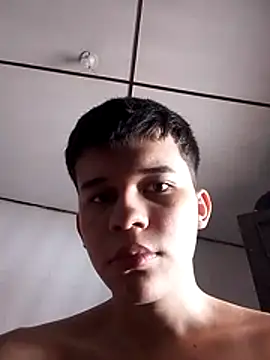 Snapshot of Daniel97Quintero chatting on December 5, 2025, 2:25 pm Daniel97Quintero online show from December 5, 2025, 2:25 pm