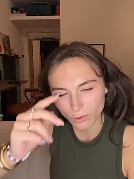 Snapshot of SophiiaStarr chatting on September 10, 2025, 6:19 pm SophiiaStarr online show from September 10, 2025, 6:19 pm