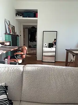 Snapshot of SophiiaStarr chatting on September 14, 2025, 4:06 pm SophiiaStarr online show from September 14, 2025, 4:06 pm