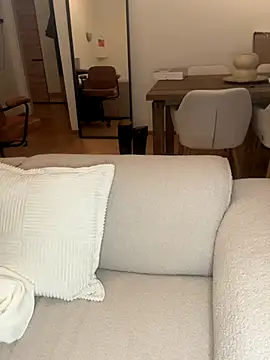 Snapshot of SophiiaStarr chatting on October 10, 2025, 4:28 pm SophiiaStarr online show from October 10, 2025, 4:28 pm