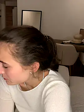 Snapshot of SophiiaStarr chatting on October 25, 2025, 6:13 pm SophiiaStarr online show from October 25, 2025, 6:13 pm