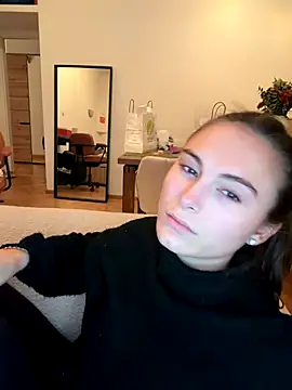 Snapshot of SophiiaStarr chatting on November 8, 2025, 6:40 pm SophiiaStarr online show from November 8, 2025, 6:40 pm