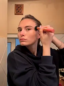 Snapshot of SophiiaStarr chatting on November 11, 2025, 12:38 pm SophiiaStarr online show from November 11, 2025, 12:38 pm