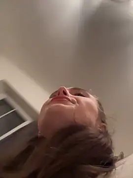 Snapshot of SophiiaStarr chatting on November 18, 2025, 8:13 pm SophiiaStarr online show from November 18, 2025, 8:13 pm