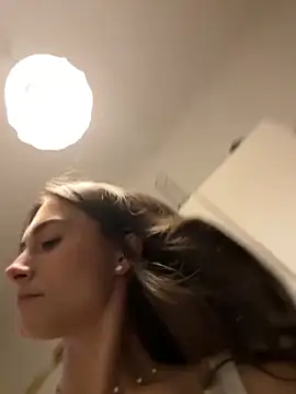 Snapshot of SophiiaStarr chatting on December 2, 2025, 6:47 pm SophiiaStarr online show from December 2, 2025, 6:47 pm