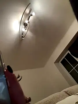 Snapshot of SophiiaStarr chatting on December 17, 2025, 7:20 pm SophiiaStarr online show from December 17, 2025, 7:20 pm