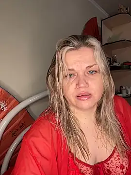 Snapshot of Nayvessa chatting on November 18, 2025, 6:56 pm Nayvessa online show from November 18, 2025, 6:56 pm