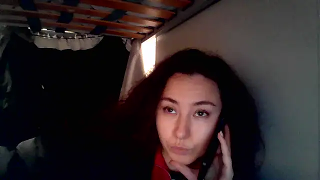 Emparia online show from November 3, 2025, 6:31 pm