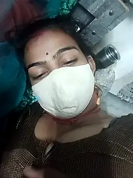 Snapshot of Sharmili_xx chatting on October 22, 2025, 10:31 pm Sharmili xx online show from October 22, 2025, 10:31 pm