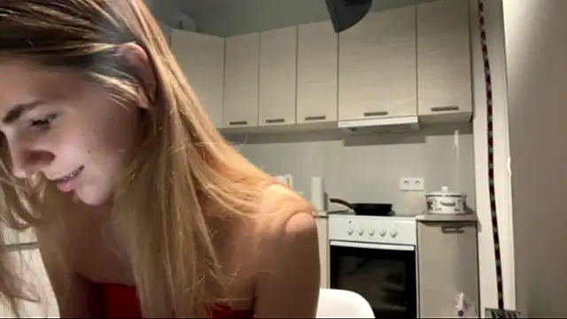 Denni Spilber online show from October 24, 2025, 5:20 pm