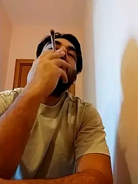 Snapshot of axsimil chatting on November 12, 2025, 10:15 am axsimil online show from November 12, 2025, 10:15 am