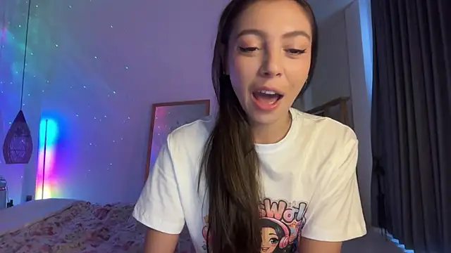 Snapshot of keirasworld chatting on March 13, 2026, 12:28 am keirasworld online show from March 13, 2026, 12:28 am