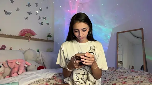 Snapshot of keirasworld chatting on March 25, 2026, 12:38 am keirasworld online show from March 25, 2026, 12:38 am