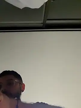 Snapshot of DanteWinter chatting on January 6, 2026, 2:48 am DanteWinter online show from January 6, 2026, 2:48 am