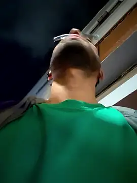 Snapshot of DanteWinter chatting on January 17, 2026, 2:27 am DanteWinter online show from January 17, 2026, 2:27 am