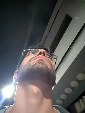 Snapshot of DanteWinter chatting on February 11, 2026, 2:16 am DanteWinter online show from February 11, 2026, 2:16 am