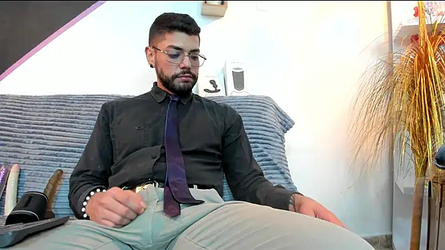 Snapshot of DanteWinter chatting on February 27, 2026, 4:12 am DanteWinter online show from February 27, 2026, 4:12 am