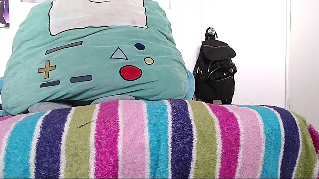 Snapshot of Cortana2_0 chatting on December 2, 2025, 5:52 pm Cortana2 0 online show from December 2, 2025, 5:52 pm