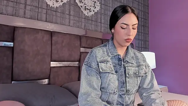 AmaaraRosse online show from October 24, 2025, 1:29 pm