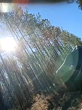 Snapshot of Mrluckstick chatting on December 22, 2025, 5:21 pm Mrluckstick online show from December 22, 2025, 5:21 pm