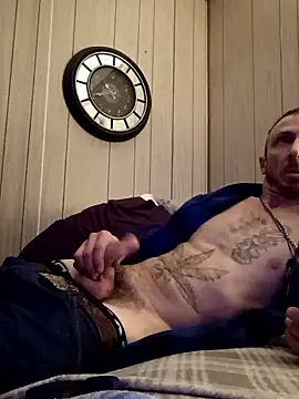 Snapshot of Mrluckstick chatting on January 10, 2026, 3:47 pm Mrluckstick online show from January 10, 2026, 3:47 pm