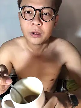 datnguyenvn online show from February 17, 2026, 6:32 am