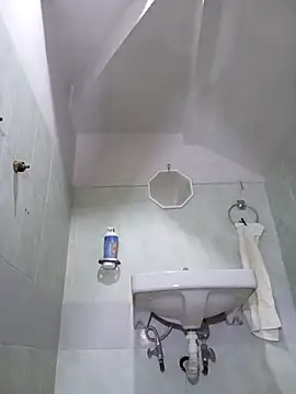 aczinovelez342 online show from October 25, 2025, 5:59 am