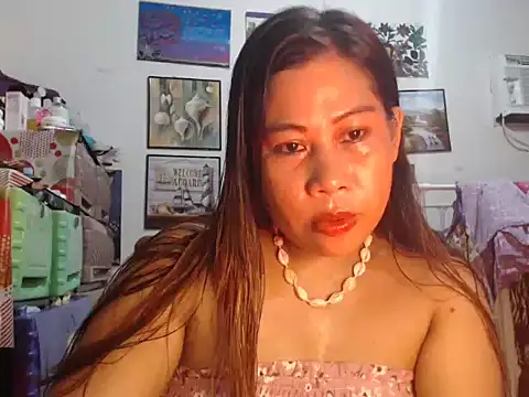 Snapshot of filipina_beauty chatting on September 30, 2025, 3:28 pm filipina beauty online show from September 30, 2025, 3:28 pm