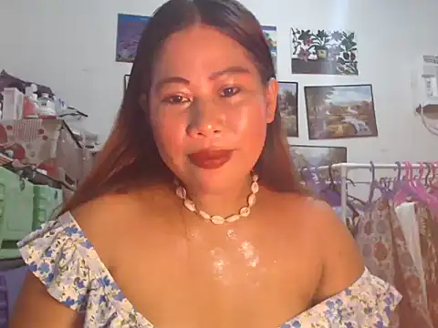 Snapshot of filipina_beauty chatting on October 5, 2025, 2:21 am filipina beauty online show from October 5, 2025, 2:21 am