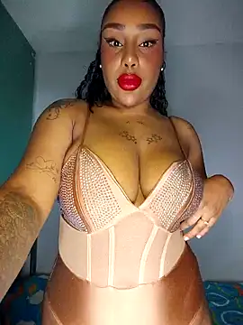 Snapshot of Queen_Amara chatting on March 11, 2026, 4:07 am Queen Amara online show from March 11, 2026, 4:07 am