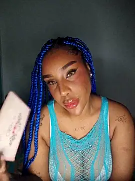 Snapshot of Queen_Amara chatting on March 13, 2026, 4:08 am Queen Amara online show from March 13, 2026, 4:08 am