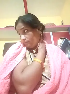 Hot-kal93 online show from November 24, 2025, 9:58 pm