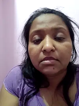 Snapshot of bitch-horny chatting on October 30, 2025, 4:52 pm bitch-horny online show from October 30, 2025, 4:52 pm