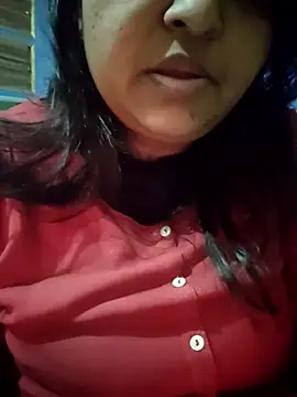 Snapshot of bitch-horny chatting on January 6, 2026, 2:10 pm bitch-horny online show from January 6, 2026, 2:10 pm