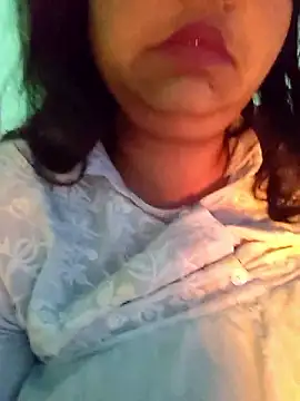 Snapshot of bitch-horny chatting on January 12, 2026, 7:19 pm bitch-horny online show from January 12, 2026, 7:19 pm