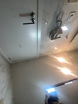 Snapshot of dgzzzkskks chatting on September 14, 2025, 7:57 pm dgzzzkskks online show from September 14, 2025, 7:57 pm