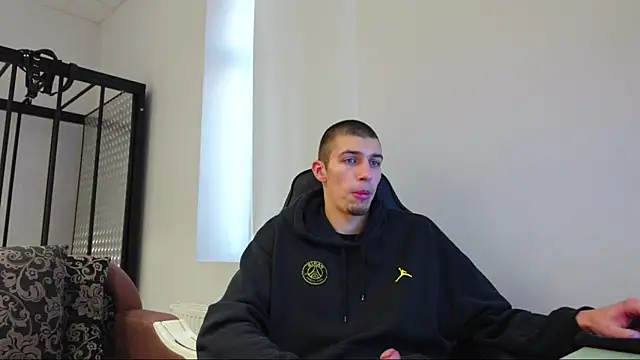 Ryan Dozer online show from November 15, 2025, 7:27 am