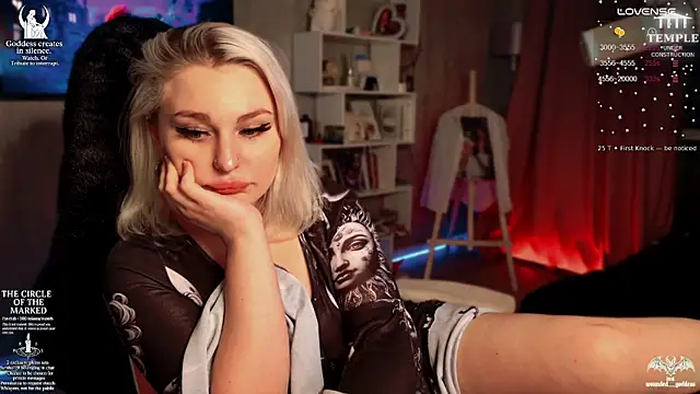 Snapshot of Wounded_Goddess_ chatting on December 13, 2025, 7:53 pm Wounded Goddess online show from December 13, 2025, 7:53 pm