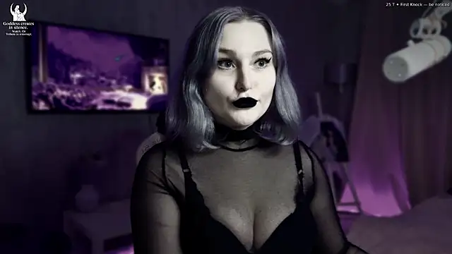 Snapshot of Wounded_Goddess_ chatting on January 9, 2026, 6:49 am Wounded Goddess online show from January 9, 2026, 6:49 am