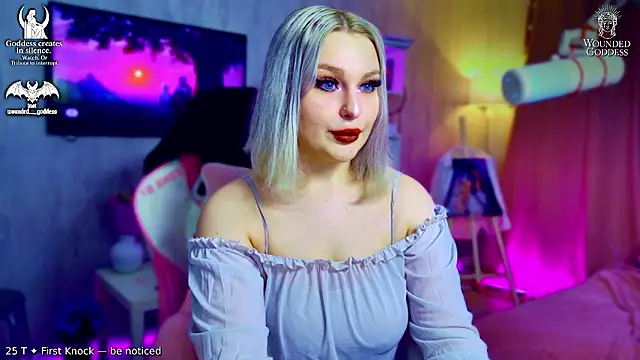 Snapshot of Wounded_Goddess_ chatting on February 6, 2026, 6:51 am Wounded Goddess online show from February 6, 2026, 6:51 am