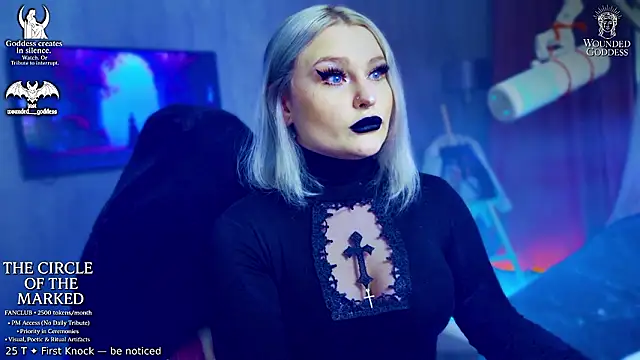 Snapshot of Wounded_Goddess_ chatting on February 7, 2026, 7:34 am Wounded Goddess online show from February 7, 2026, 7:34 am