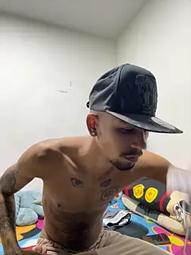 carl jhonson821 online show from November 22, 2025, 2:27 pm