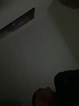 Johnclips2 online show from December 17, 2025, 4:18 am