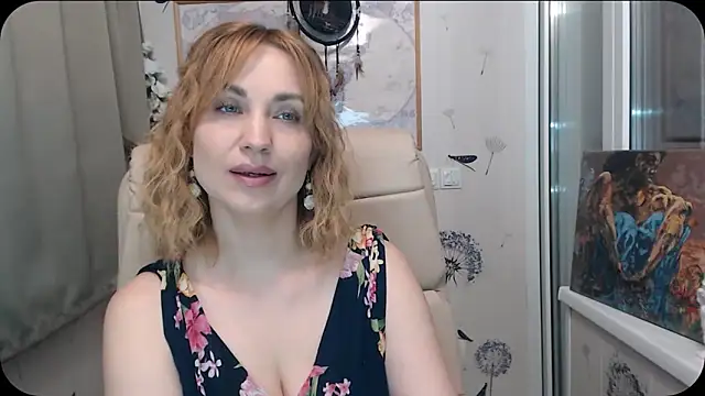 KatrinAlluring online show from March 26, 2026, 4:40 am