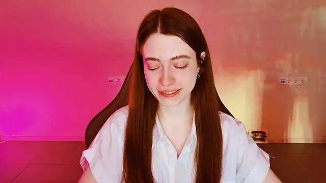 Snapshot of Yoka_paradoXXX chatting on February 14, 2026, 9:17 am Yoka paradoXXX online show from February 14, 2026, 9:17 am