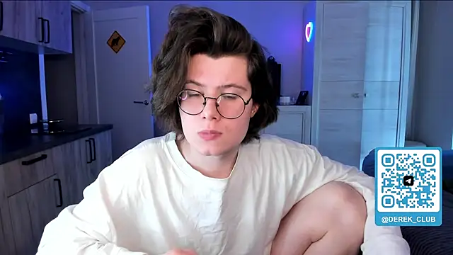 Snapshot of Derek_Shameless chatting on May 11, 2026, 9:15 am Derek Shameless online show from May 11, 2026, 9:15 am