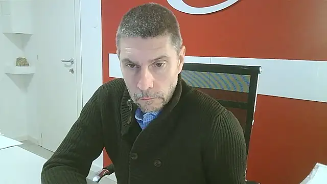 max79ve31 online show from January 9, 2026, 9:01 am