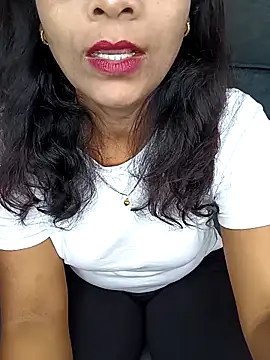 Snapshot of Marathi_rani2 chatting on September 18, 2025, 8:16 am Marathi rani2 online show from September 18, 2025, 8:16 am